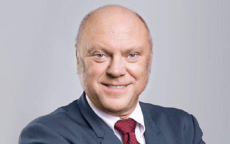 Dr. Ulrich Schneider